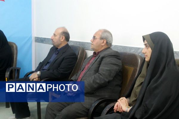 تجدید میثاق مدیر آموزش و پرورش گلوگاه با شهدا و دیدار با امام جمعه شهرستان 