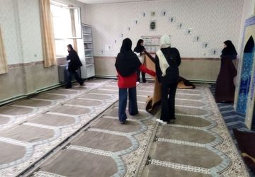 روایتی از محفل همدلی و معنویت در نمازخانه مدرسه با عطر مهر 