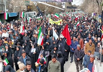 راهپیمایی روز قدس باحضور پرشور مردم نیشابور