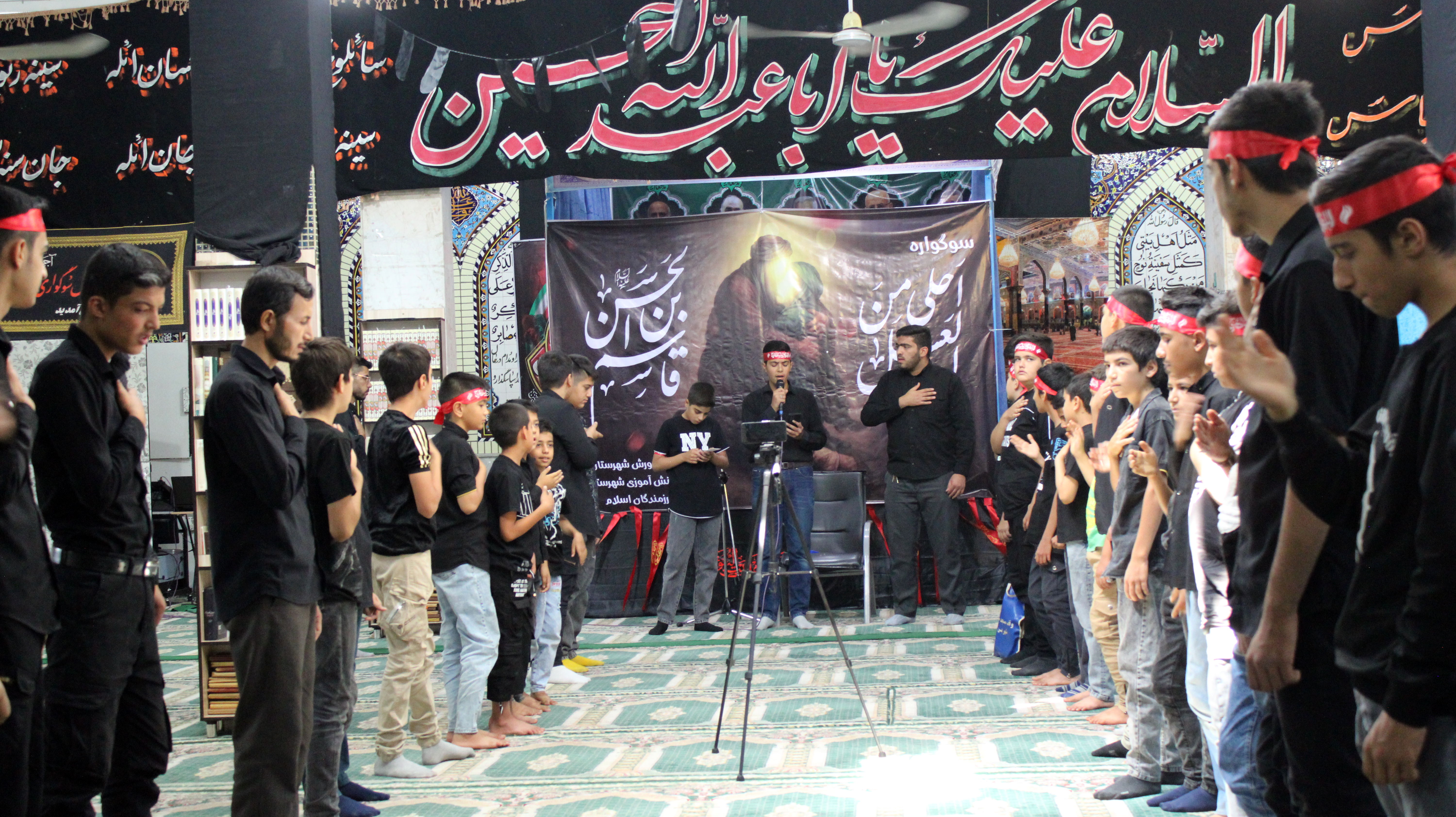 سوگواری احلی من العسل در شهرستان بن