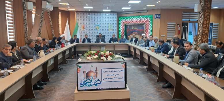 نظم، صمیمیت و اقتدار مهربانانه پایه مدیریت موفق است