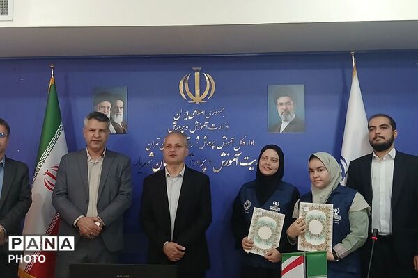 مراسم تقدیر از خبرنگاران برتر در آموزش و پرورش شهریار