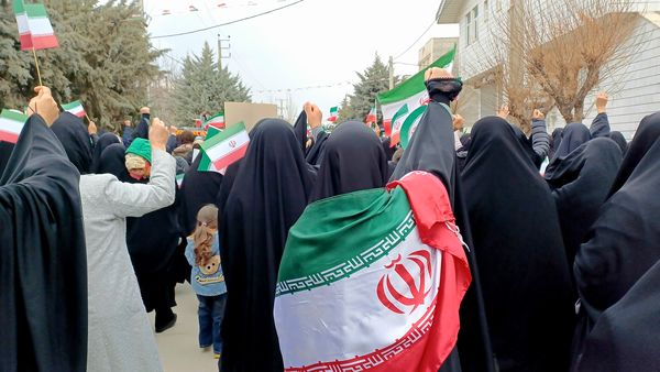 همبستگی مردم و تجدید میثاق با آرمان‌های انقلاب 