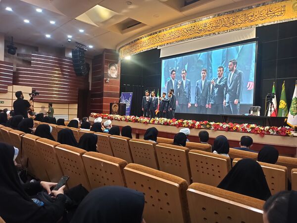سی و دومین جشنواره فرهنگی هنری قرآن و عترت در مشهد برگزار شد