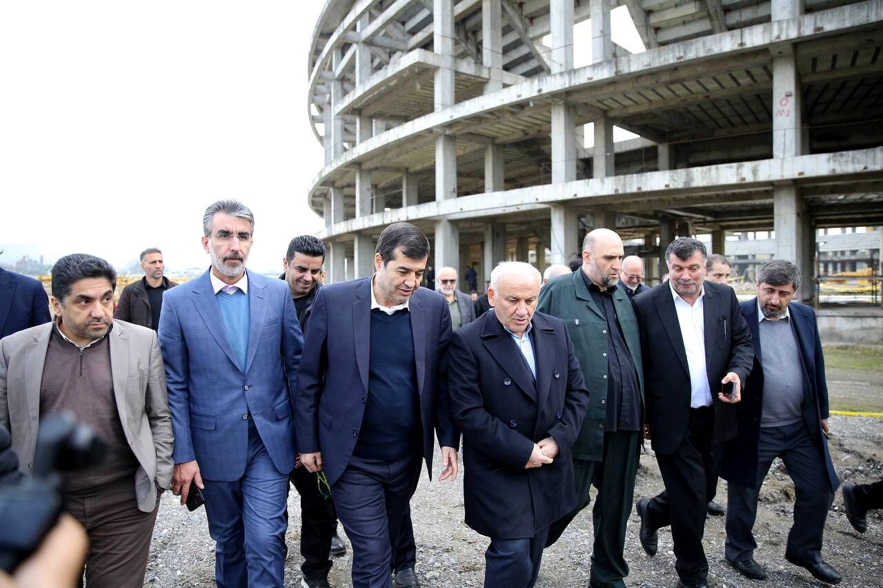بازدید وزیر ورزش و جوانان از فضاهای ورزشی آمل
