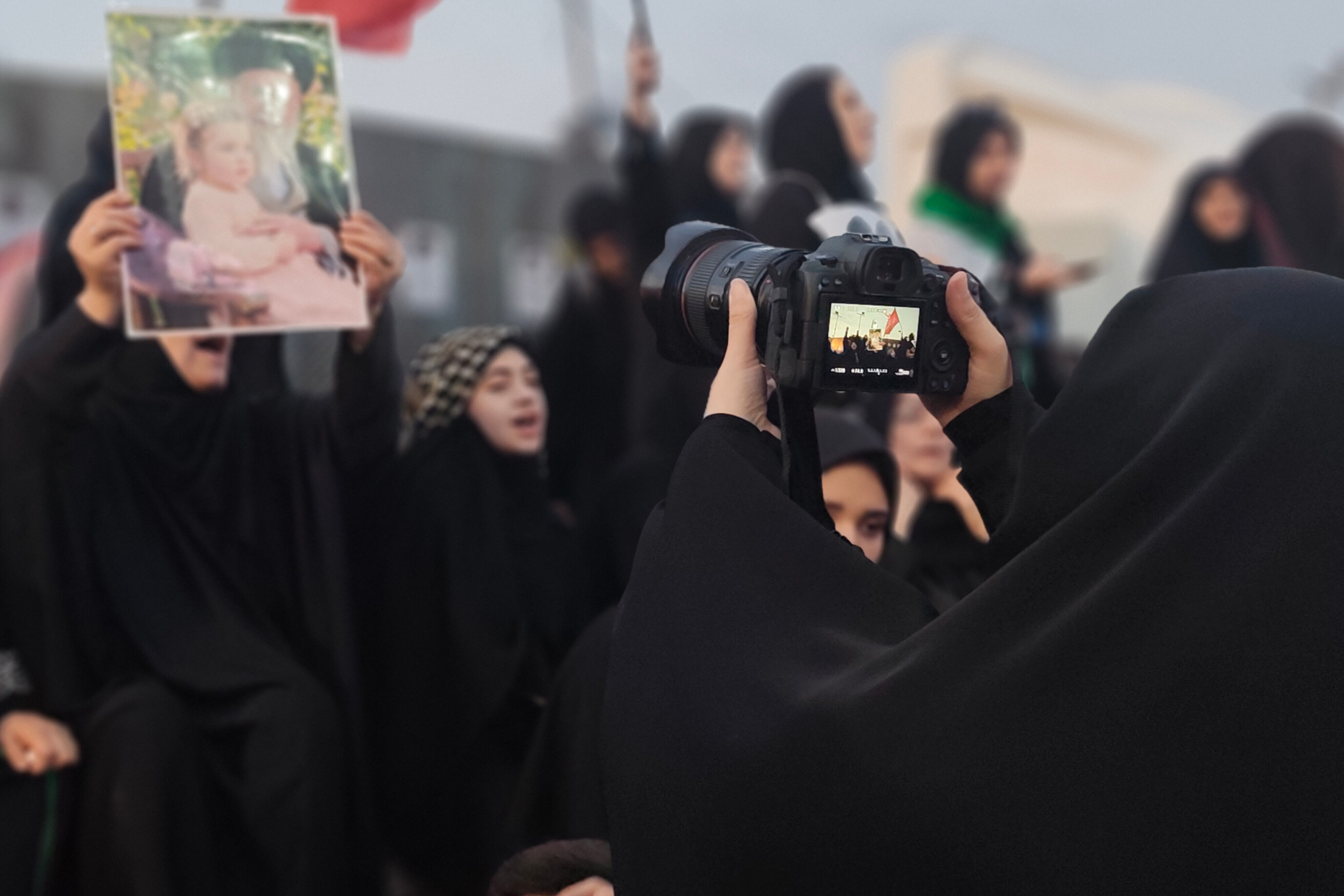 بدرقه حماسی امام شهید در قلب تهران
