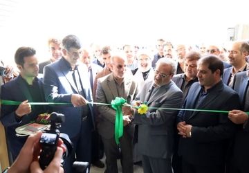 افتتاح آموزشگاه دخترانه امام حسین (ع) شهرستان میبد با حضور وزیر آموزش و پرورش
