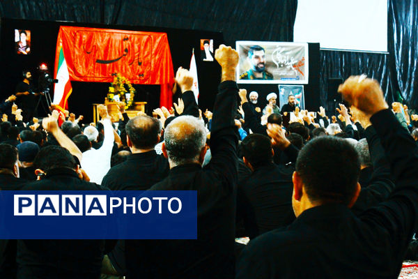 مراسم تشییع پیکر شهید «سعید آذربادگان» در بندرعباس