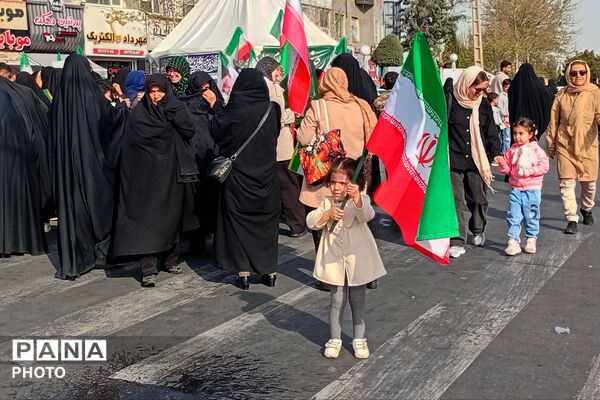 اجتماع بزرگ دختران ایران به مناسبت ولادت حضرت معصومه (س) و روز دختر در پردیس