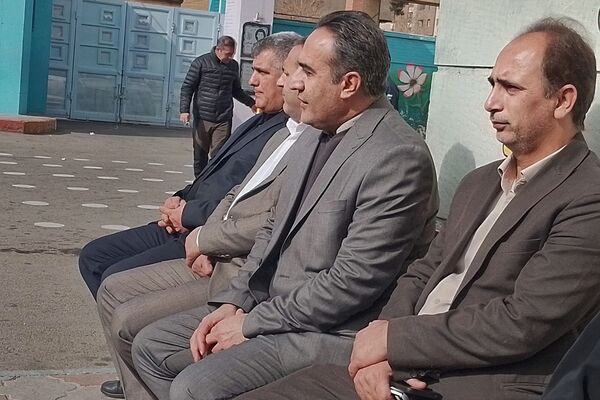 همایش یاوران انقلاب در دبستان شاهد شهید قدوسی ناحیه دو شهرری 