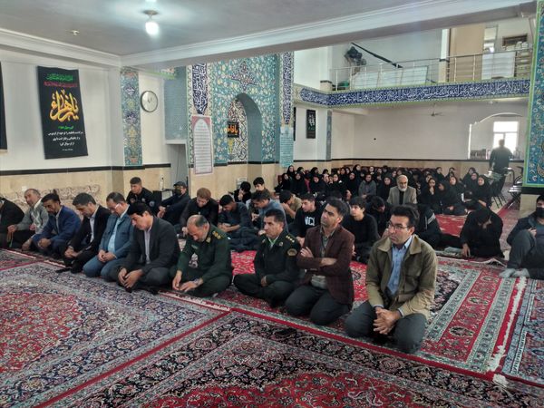 نشست سیاسی _بصیرتی در بخش سراب میمه 