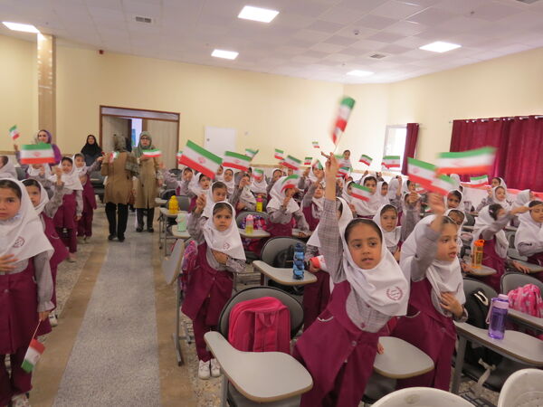 جشن الفبا در مدرسه دخترانه امام خمینی(ره) بجنورد