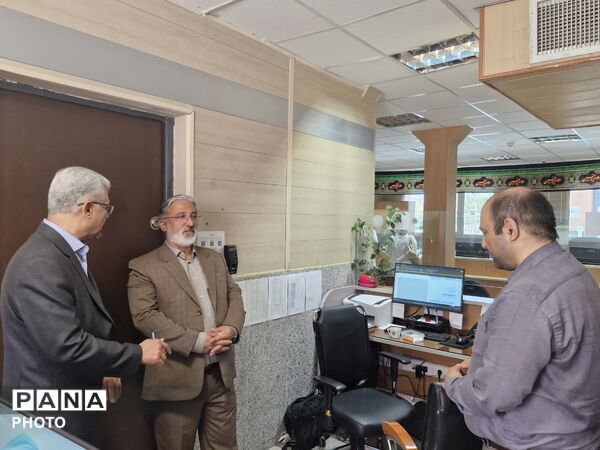 حضور فرماندار شهرستان بیرجند در اداره تامین اجتماعی منطقه یک 