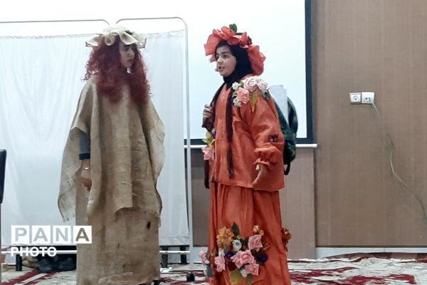 چهل و چهارمین جشنواه فرهنگی و هنری در رشته هنرهای نمایشی در نیشابور