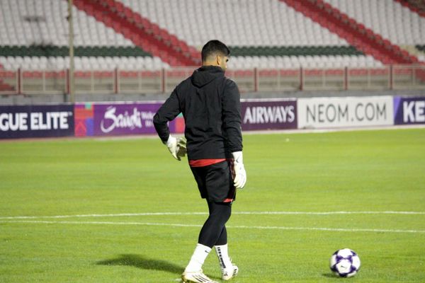 تمرین پیش از بازی با تراکتور تیم الوحده امارات