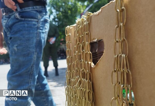 خیابان امام در روز تاسوعای حسینی حال و هوای دیگری میدهد 