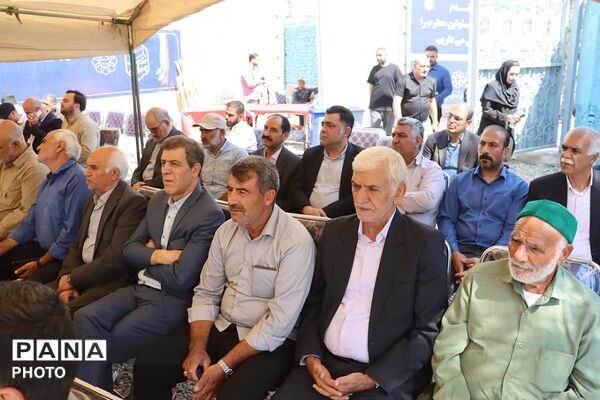 آئین کلنگ زنی اولین روستابازار استان تهران در کهریزک 