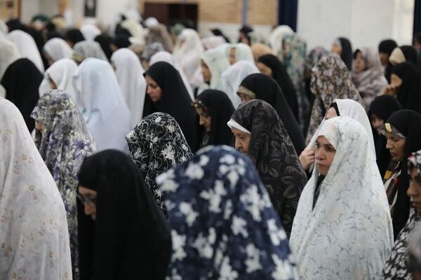 اقامه نماز عیدقربان در باقرشهر 