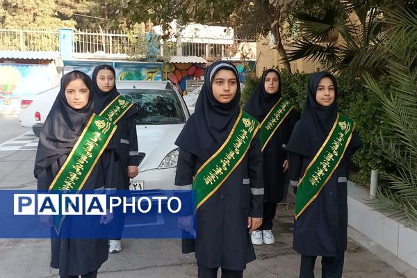 افتتاحیه جشنواره‌ی بازی‌های مهارتی-ورزشی در مدرسه زهره‌وند قرچک