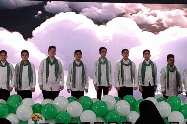 جشن  میلاد حضرت علی(ع) با رونمایی سرود از «کرج تا فرج» اجرا شد