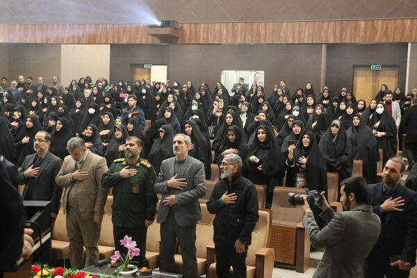 رونمایی از کارت خدمت جهادی معلمان در قم