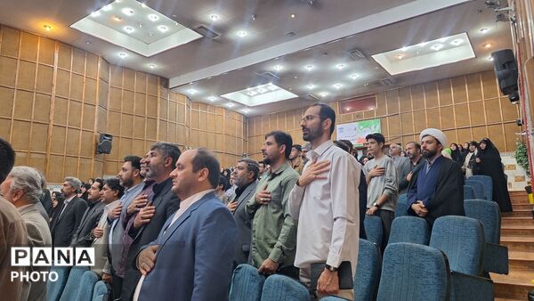 اختتامیه هفتمین اجلاس سراسری نماز دانش‌آموزی استان البرز  درکانون شهید فهمیده کرج 