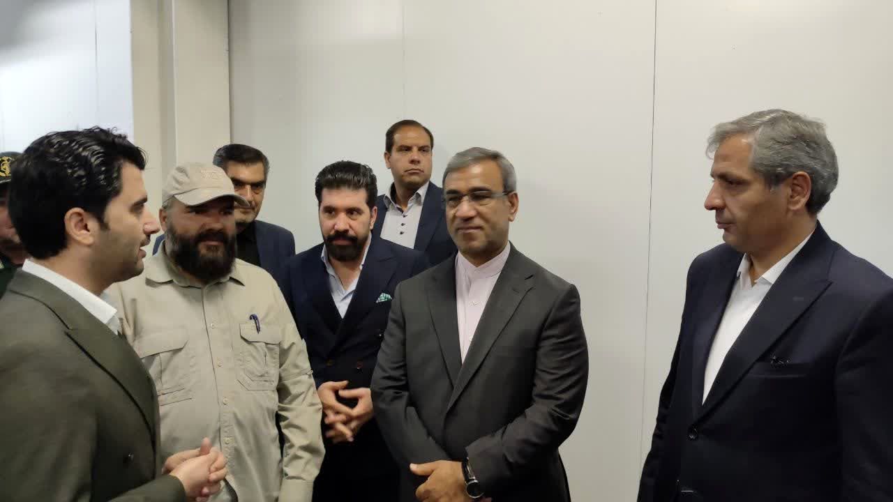 استاندار خراسان رضوی از شرکت عصاره‌گیری پردیس کاشمر بازدید کرد