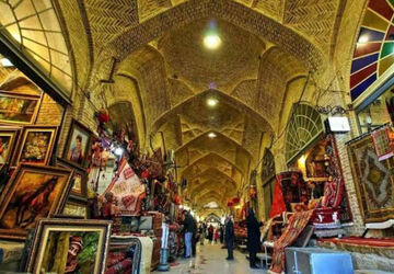 بازار وکیل شیراز، یکی از مشهورترین بازارهای سنتی و تاریخی ایران