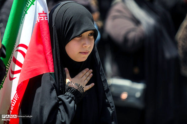 عاشورای حسینی در میدان امام حسین(ع)