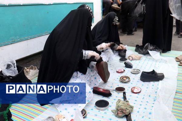 قدم به قدم در مسیر عاشقی اباعبدالله‌الحسین‌(ع)