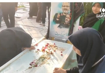 خون شهیدان ما امتداد خون پاک شهیدان کربلا 
