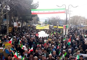 روایت پانا از حضور پرشکوه مردم سملقان در راهپیمایی ۲۲ بهمن
