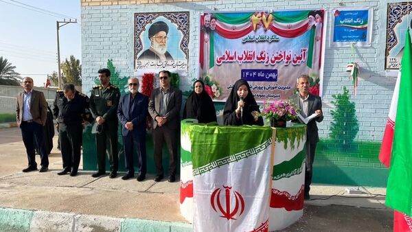 طنین زنگ گلبانگ انقلاب در مدارس شهرستان دشتی