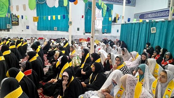 حضور قائم مقام وزیر در سازمان دانش‌آموزی در جمع دانش‌آموزان معتکف شهرستان اسفراین
