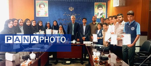 مراسم تجلیل از خبرنگاران پانا کاشمر 