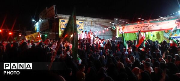 جشن ازدواج دو زوج در میادین مشهد