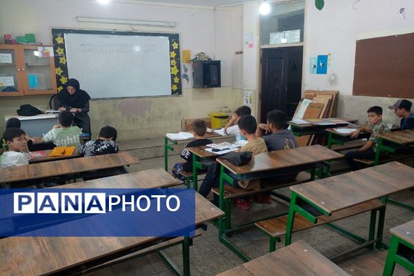 استمرار تلاش‌های دانش‌آموزان دبستان پسرانه عمار در ایام تابستان