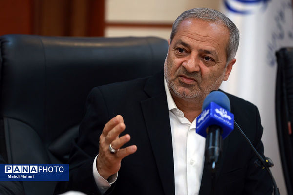 سیلی نسل جدید به دشمن، نشان از قدرت دانش‌آموزان دارد