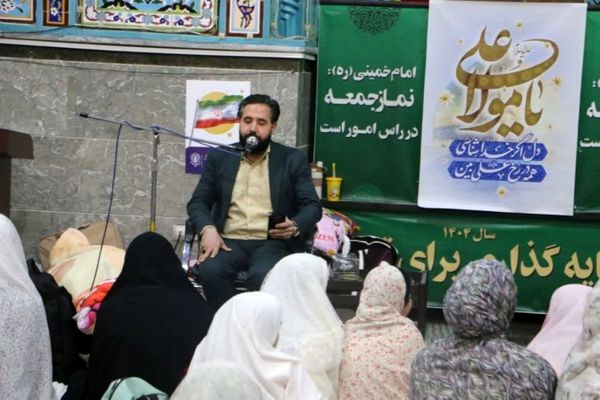 استقبال پرشور دانش‌آموزان شهریاری از آیین معنوی اعتکاف