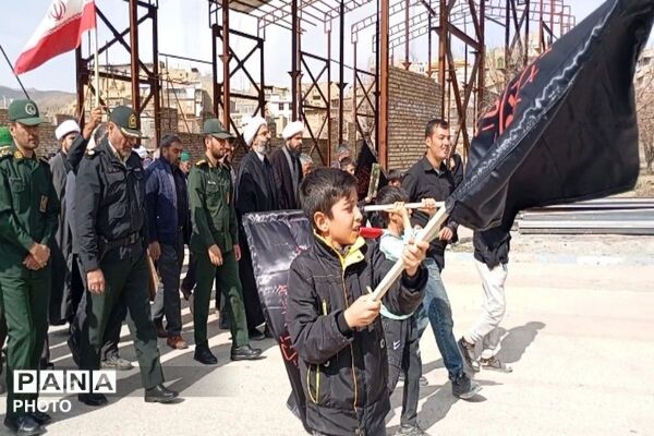 حضور گرم دانش آموزان و کودکان در اجتماع خودجوش شهر بار