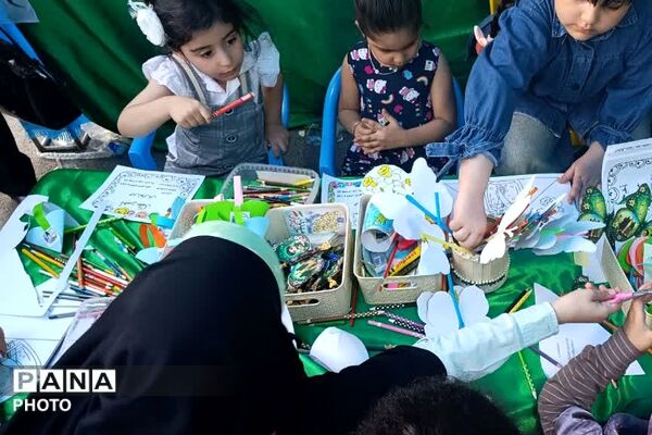 برپایی غرفه های مهدویت، فرهنگی هنری، بهداشت - سلامت، ورزشی و بسیج فرهنگیان در چهاردانگه