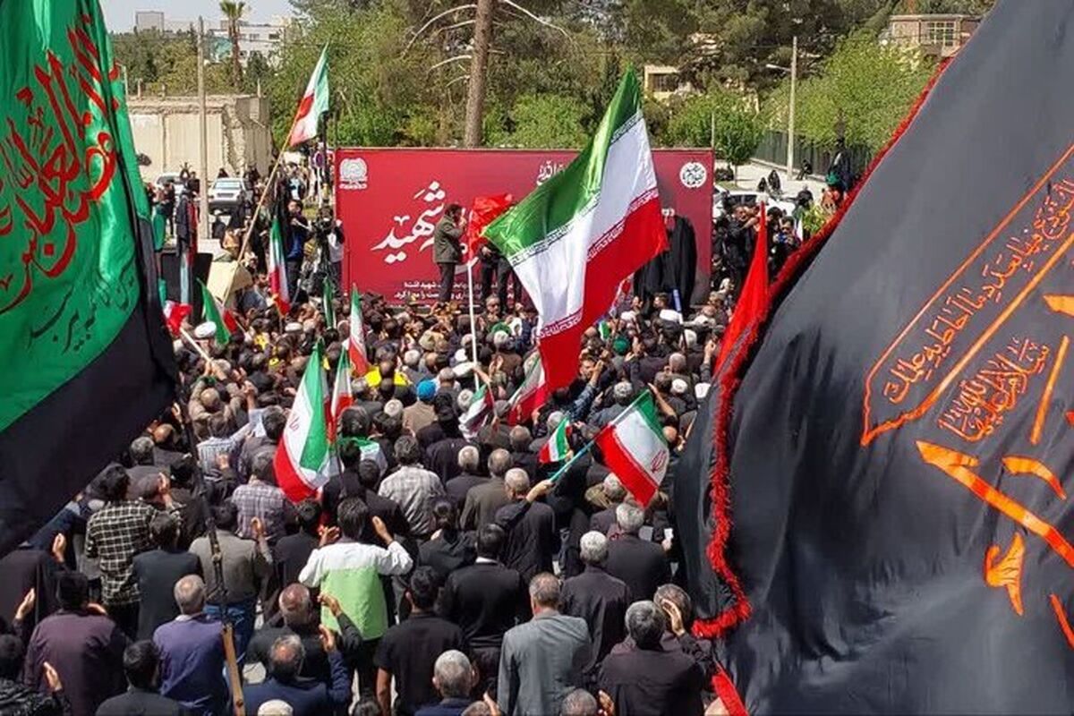 تبدیل دستاوردهای میدان به منافع پایدار با حفظ انسجام ملی و تبعیت از رهبری