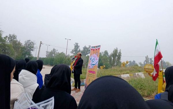 اردوی توانمندسازی دانش‌آموزان دختر  همیار مشاوران در بوشهر