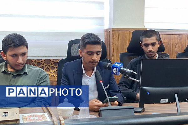 جلسه هم‌اندیشی تشکل‌های دانش‌آموزی استان فارس 