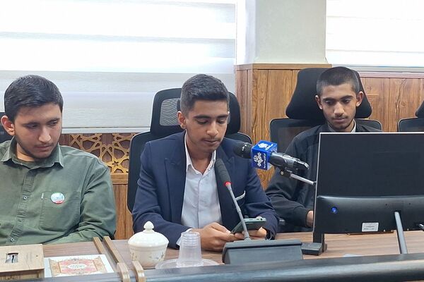 جلسه هم‌اندیشی تشکل‌های دانش‌آموزی استان فارس 