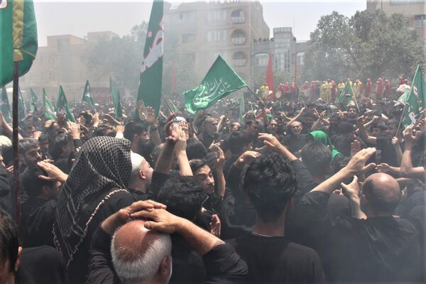 جلوه‌های باشکوه عزاداری روز عاشورا در قم