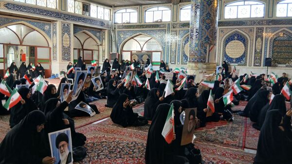 خروش شیر زنان چهارمحال‌وبختیاری در حمایت از رهبر انقلاب