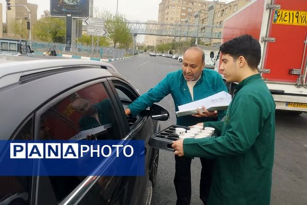 برگزاری نماز عید فطر در ناحیه دو شهرری 