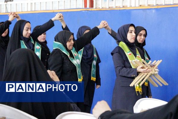 کارگاه آموزشی مهارت افزایی مربیان پیشتاز در بهارستان ۲