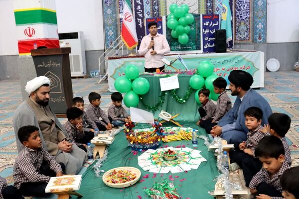 جشن بزرگ قرآن کلاس اولی‌ها در قلعه‌گنج